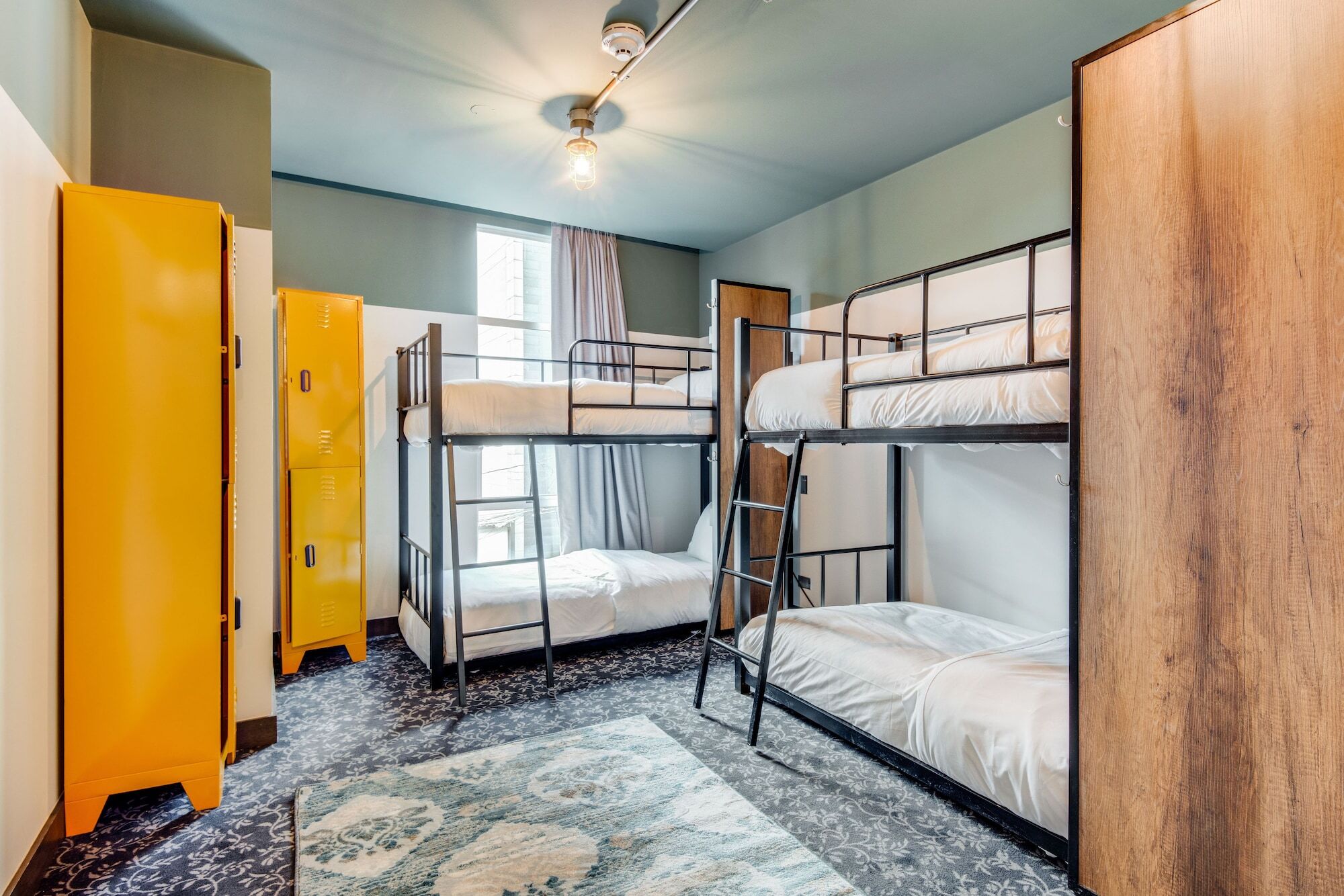 Socialtel Parque 93 Hotel 3*